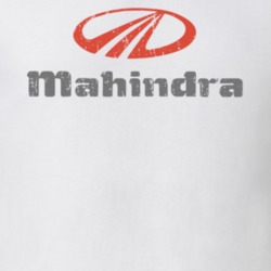 Mahindra e2o Electric Car Cool Sustainable Green Worn Look T Shirt 22528771