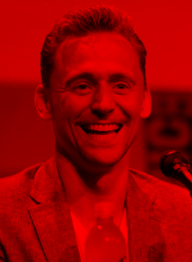 https://d1w8c6s6gmwlek.cloudfront.net/celebslover.com/overlays/390/474/39047455.png img