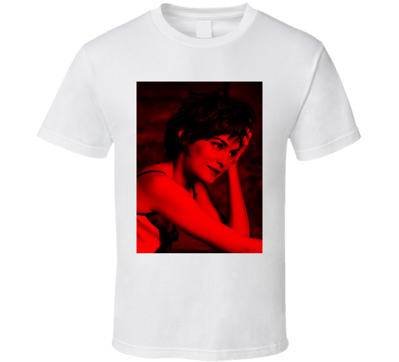 Audrey Tautou 5 - Celebs ( Dark Fashion ) T Shirt