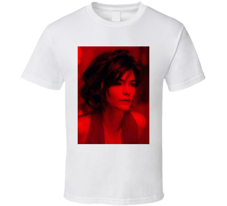 Audrey Tautou 2 - Celebs ( Dark Fashion ) T Shirt