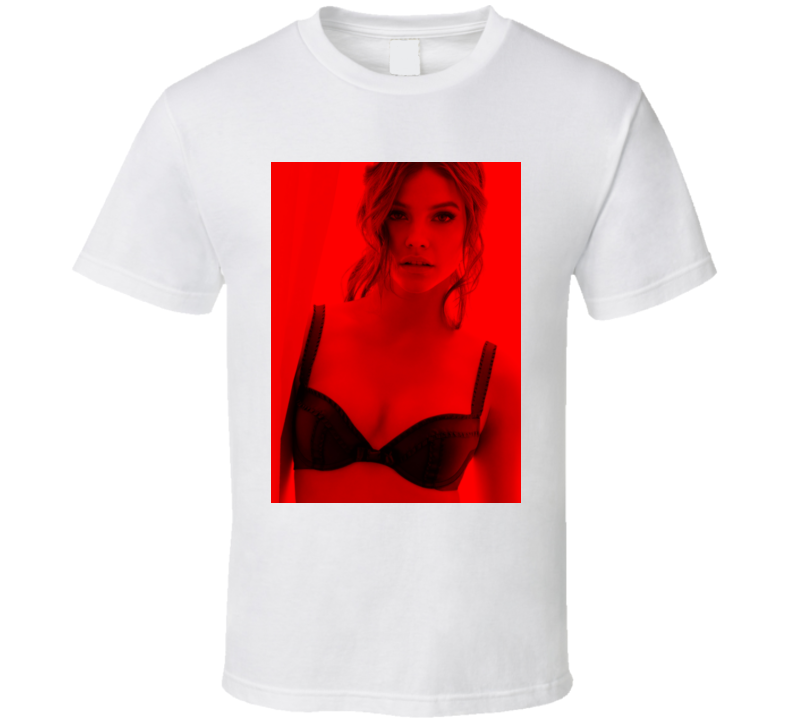 Barbara Palvin 22 - Celebs ( Dark Fashion ) T Shirt