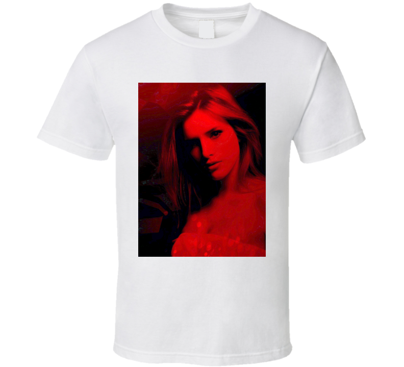 Bella Thorne 6 - Celebs ( Dark Fashion ) T Shirt