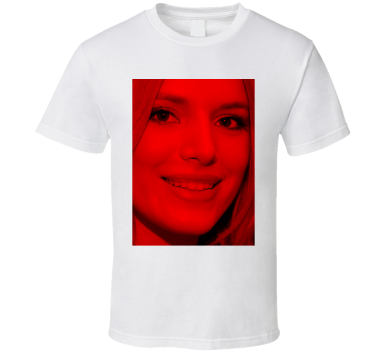 Bella Thorne 17 - Celebs ( Dark Fashion ) T Shirt