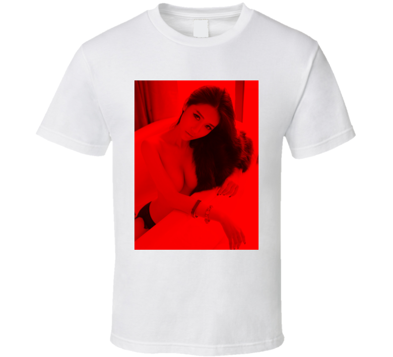 Yu Tai Ayu 14 - Celebs (dark Fashion) T Shirt