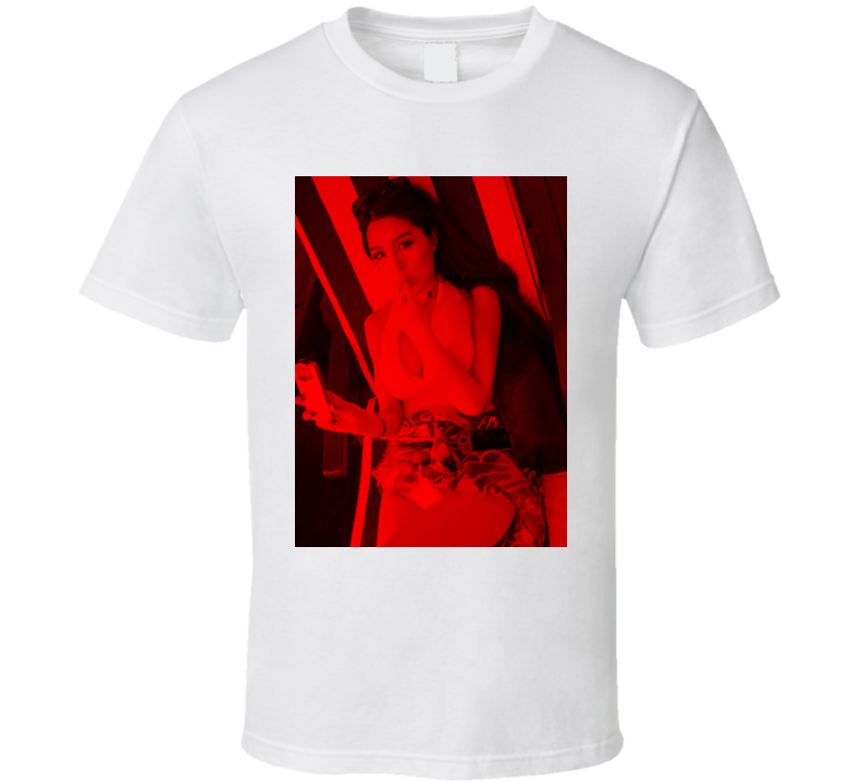 Zhao Wei Yi 8 - Celebs (dark Fashion) T Shirt