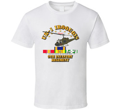 UH-1 - 9th Infantry - Front Oblique Vietnam w VN SVC Medals T Shirt 24794485