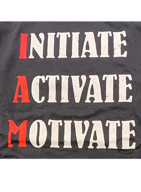 https://d1w8c6s6gmwlek.cloudfront.net/myauthenticwear.com/overlays/400/724/40072436.png img