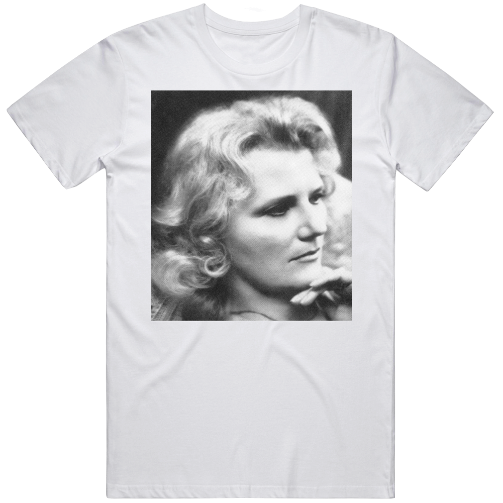 V. C. Andrews Most Controversial Writer Author Novels Book Worm Nerd Reading Fan Mens Cotton Tee T Shirt