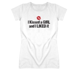 I kissed a girl and I liked it T Shirt 3572265