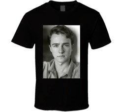 Edward Norton Young Celebrity Shot T Shirt 38307425