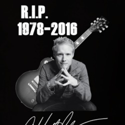 Matt Roberts RIP 1978 2016 3 Doors Down Fan T shirt 23919895